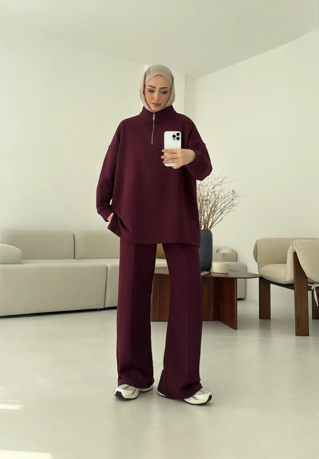 Yüksek Yaka Fermuarlı Takım Bordo